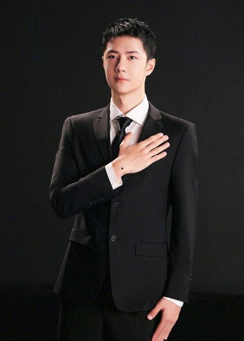 吃瓜娱乐王一博微博,揭秘明星幕后趣事