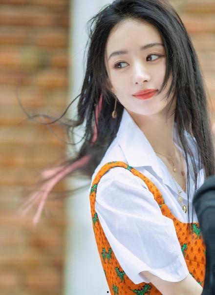 娱乐博主吃瓜赵丽颖和王一博,娱乐圈新CP吃瓜大揭秘！